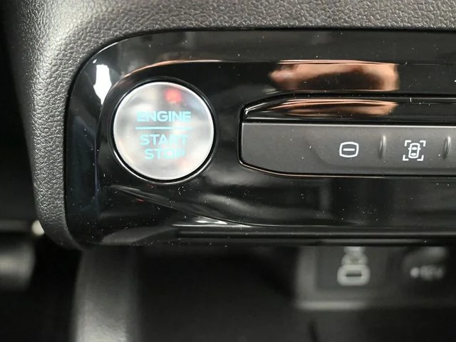 New 2026 Carbonized Gray Metallic Ford Plug-in Hybrid image 18
