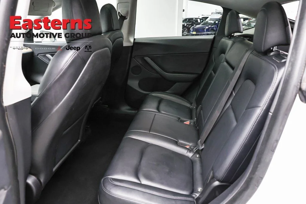 Used 2021 White Tesla Long Range image 16