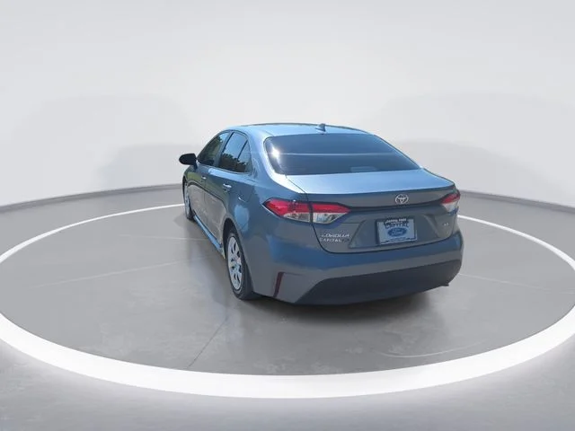 Used 2025  Toyota LE image 7