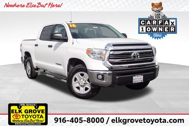 Used 2016 White Toyota SR5 image 1