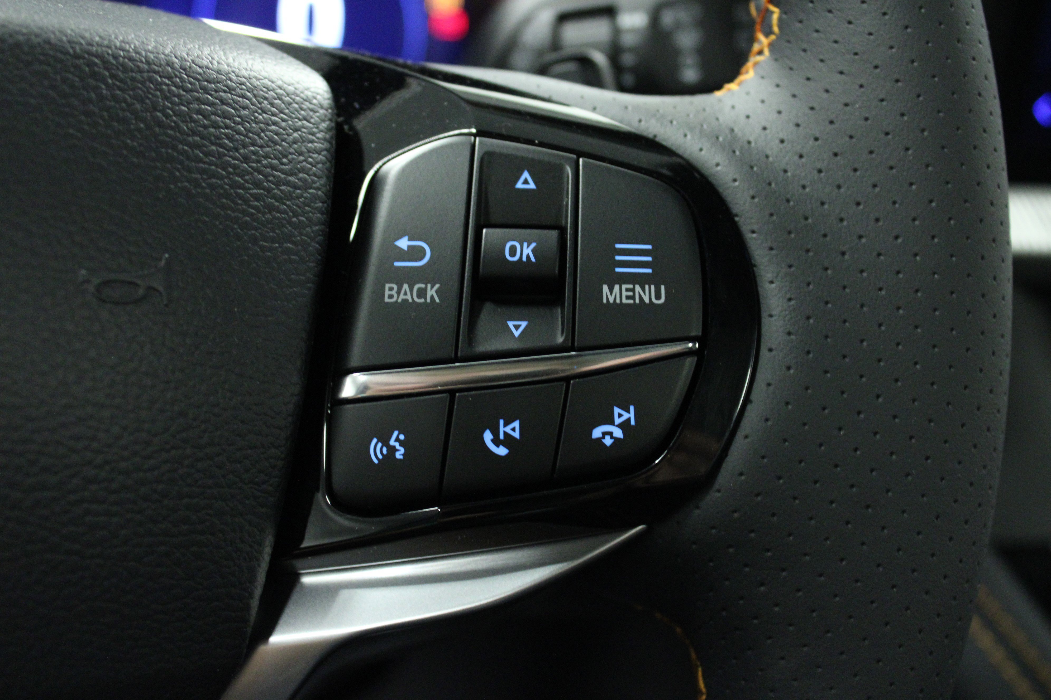 New 2026 Agate Black Metallic Ford Tremor image 22