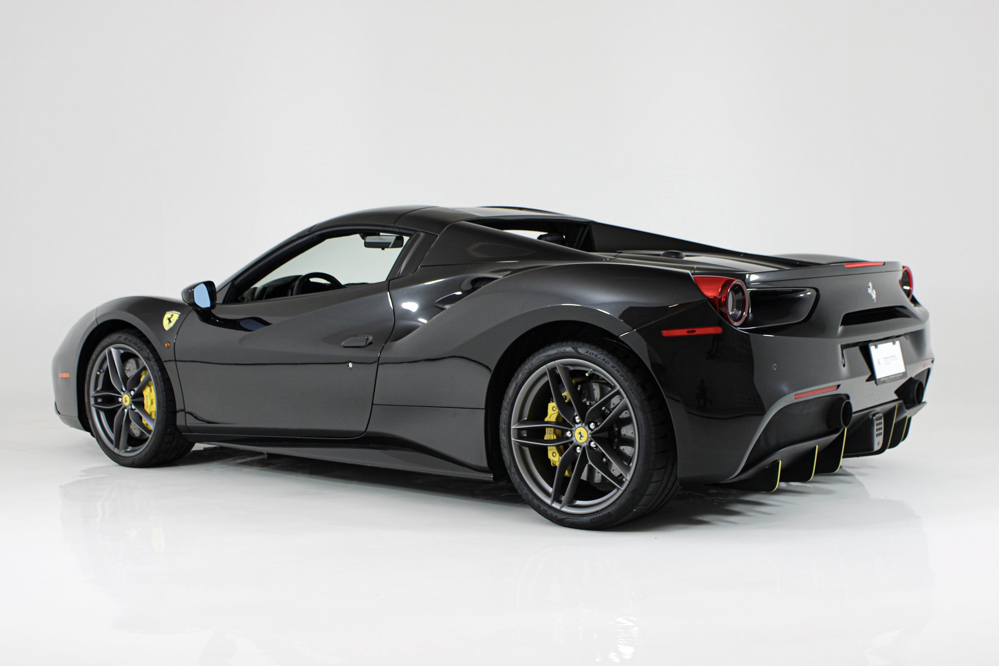Used 2017 Black Ferrari  image 8