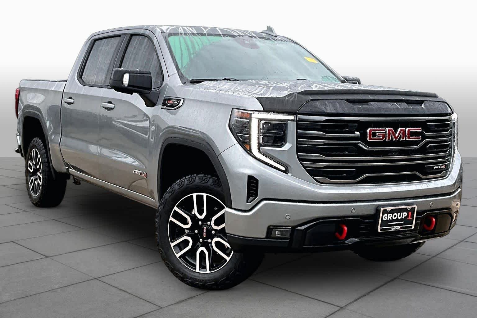 Used 2025 Sterling Metallic GMC AT4 image 3
