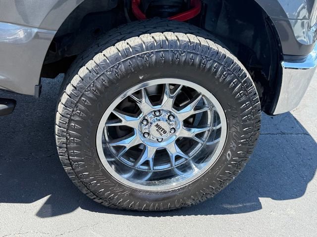 Used 2016 Gray Ford XLT image 33