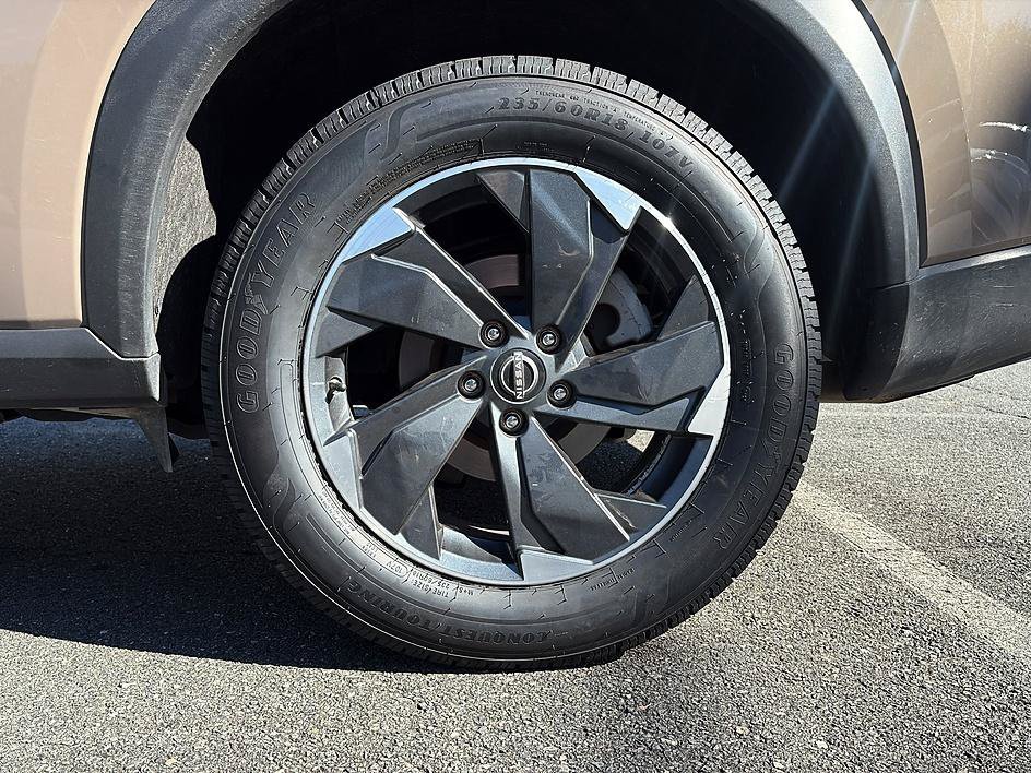 Certified Used 2025 Baja Storm Metallic Nissan SV image 10