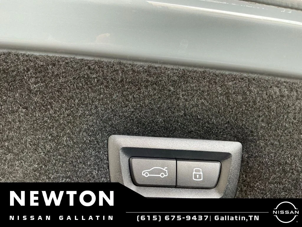 Used 2026 Brooklyn Gray Metallic BMW 740i xDrive image 24