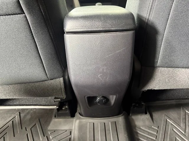 Used 2018 Pearl Toyota Adventure image 13