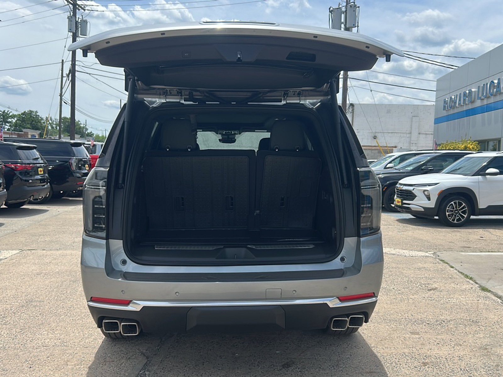 2026 Chevrolet Tahoe High Country - Photo 11