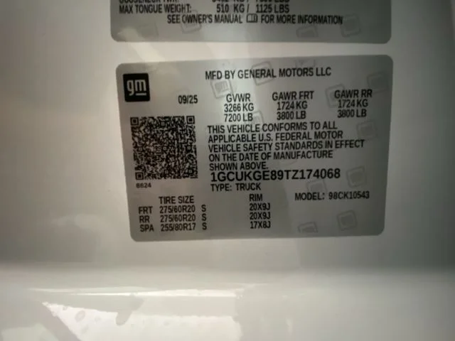 Used 2026 White Chevrolet LTZ image 28