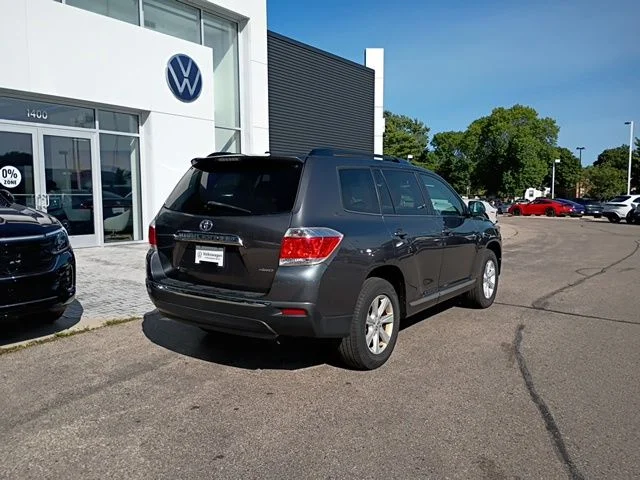 Used 2012 Gray Toyota SE image 8