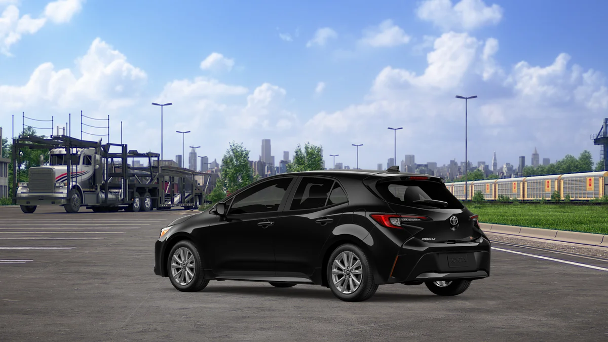 New 2027 Inked Toyota SE image 6