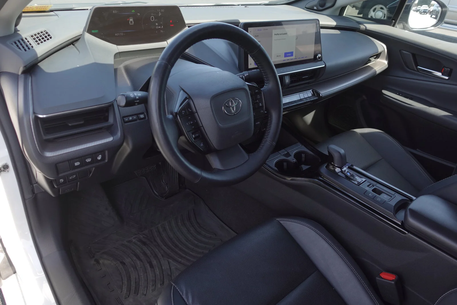 Used 2023 Wind Chill Pearl Toyota Limited image 9
