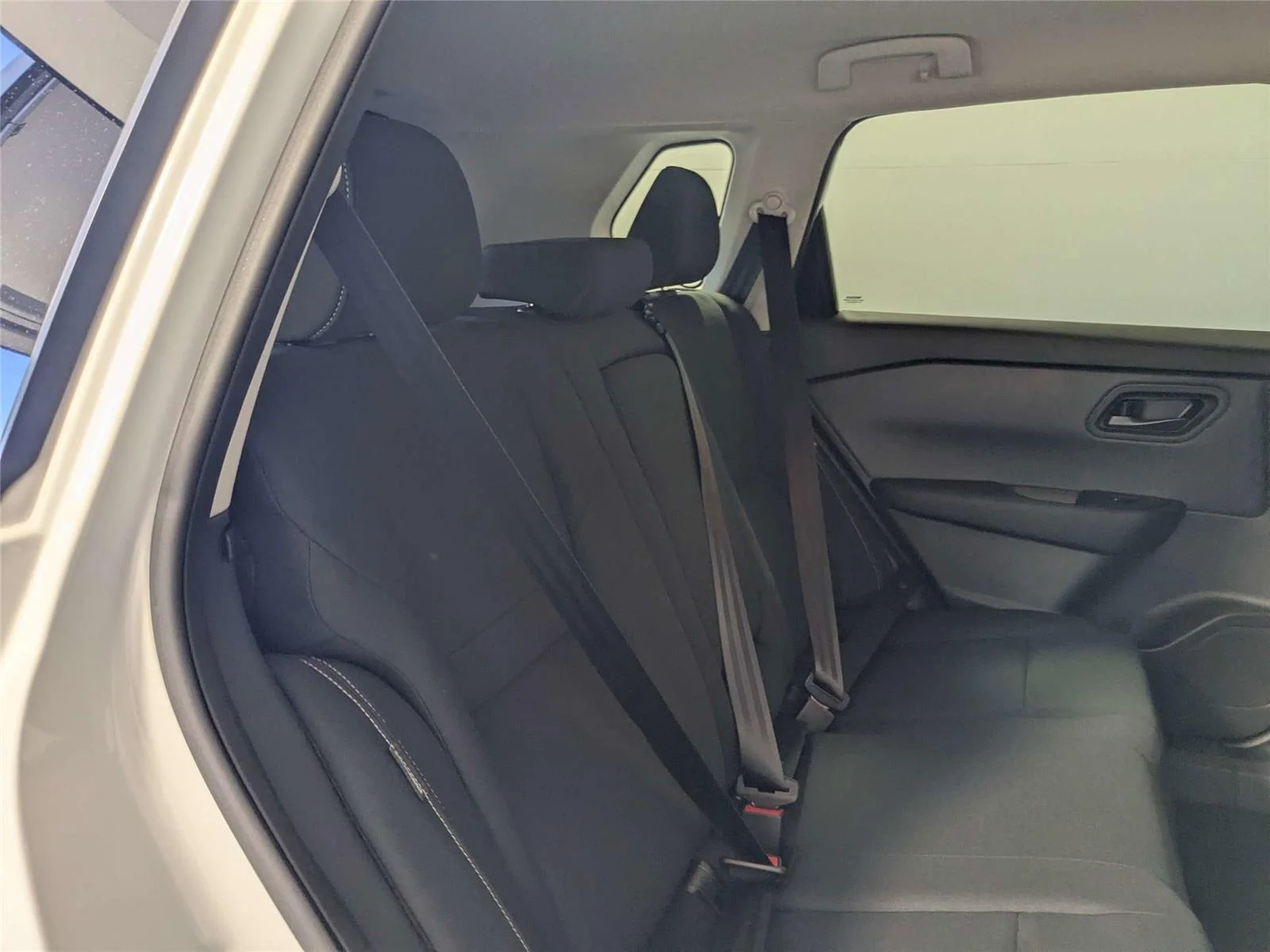 2026 Nissan Rogue S - Photo 27