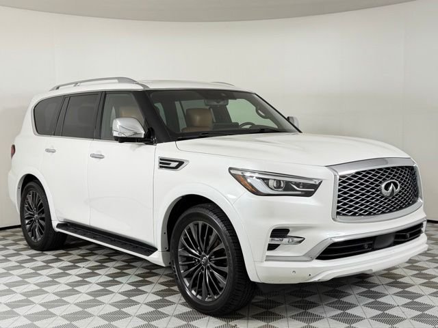 2023 INFINITI QX80 Sensory's photo