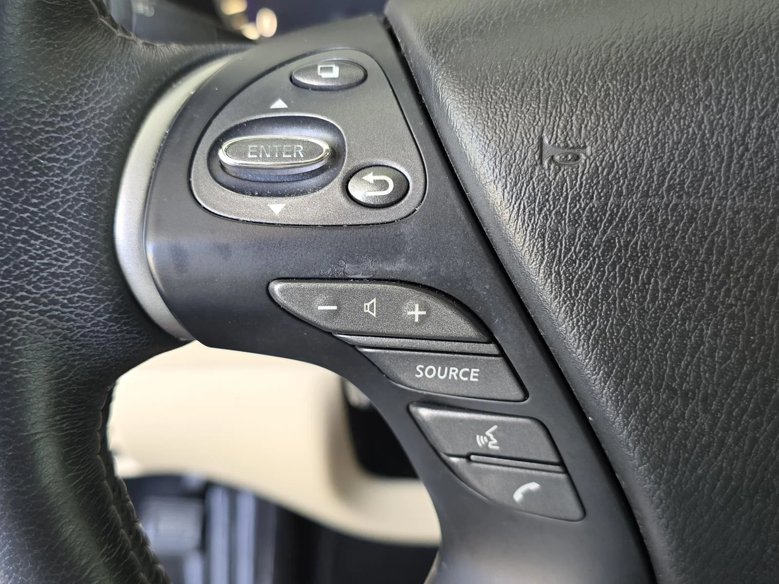 Used 2020 Majestic INFINITI LUXE image 34