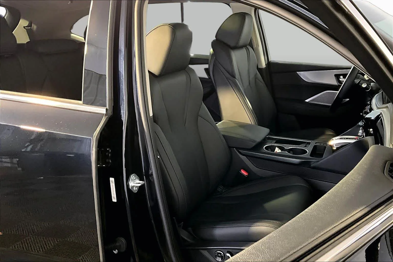Certified Used 2026 Majestic Black Pearl Acura BASE image 8
