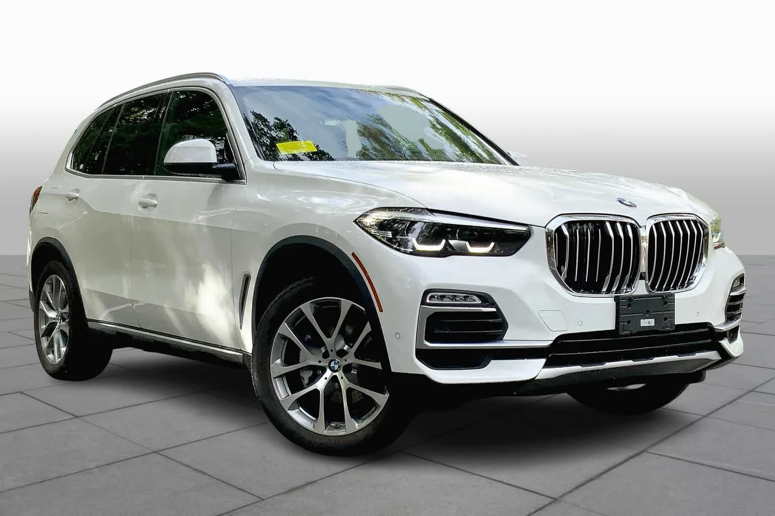 Used 2020 Alpine White BMW xDrive40i image 2