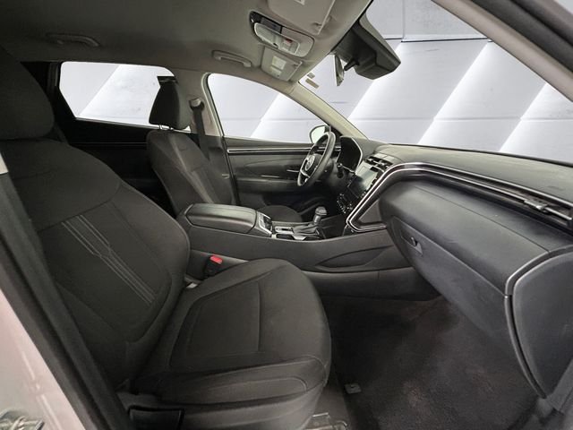 Used 2024 White Hyundai SEL image 13