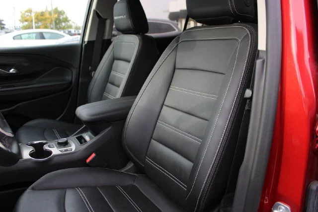 Used 2024 Red GMC Denali image 22