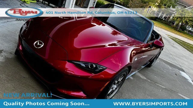 Used 2025 Soul Red Crystal Metallic Mazda Club image 1