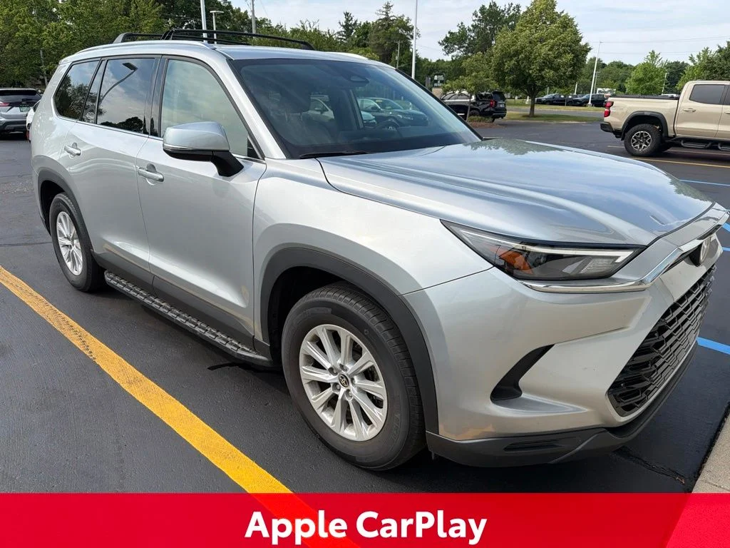 Certified Used 2024 Silver Toyota XLE image 17