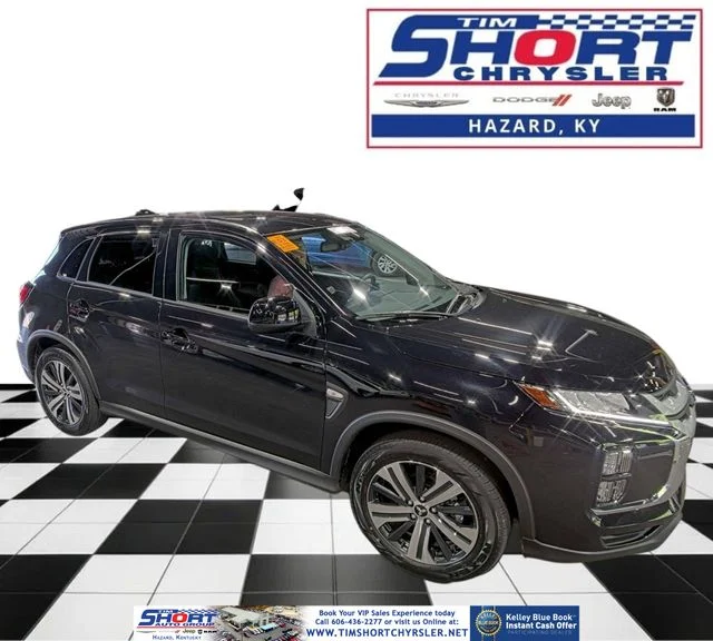 2025 Mitsubishi Outlander Sport's photo