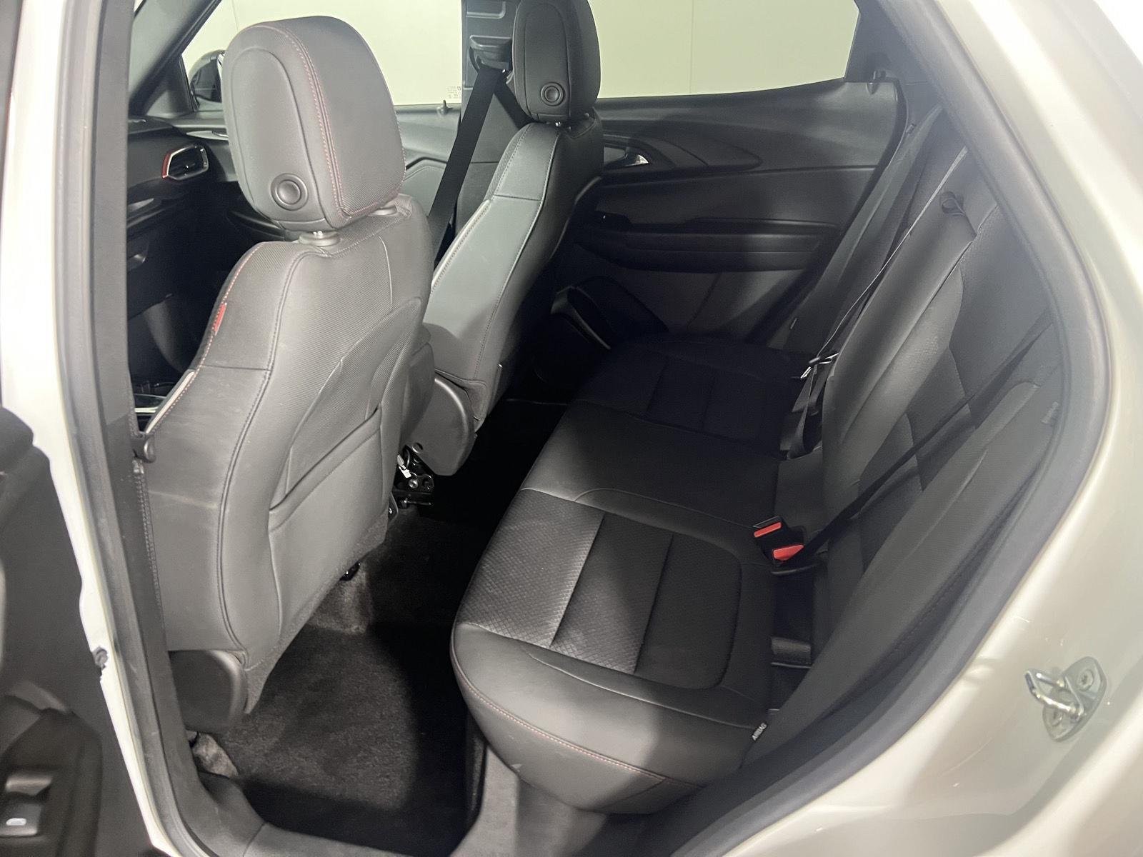 Used 2023 Summit White Chevrolet RS image 8