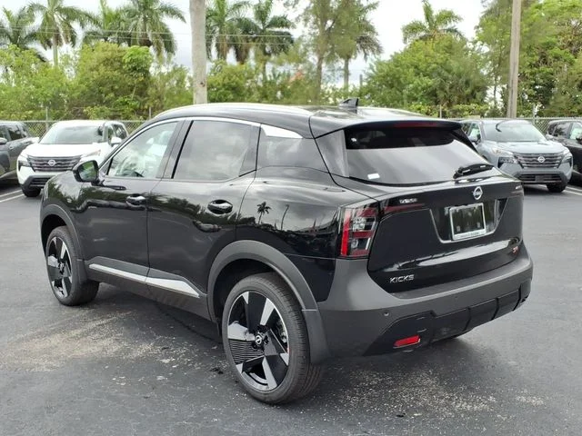 New 2026 Super Black Nissan SR image 12