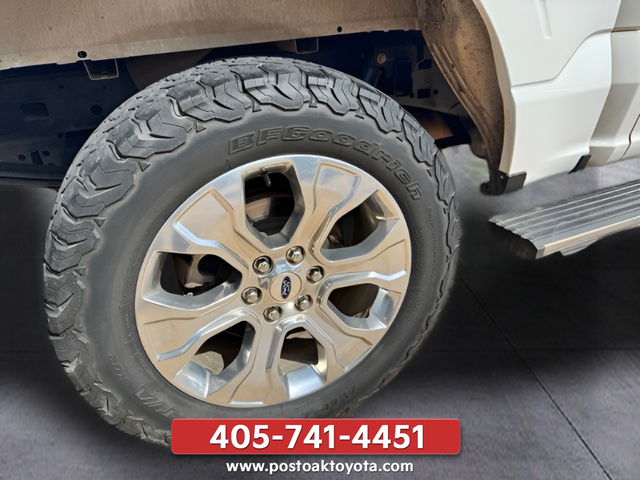 Used 2021 White Ford Platinum image 40