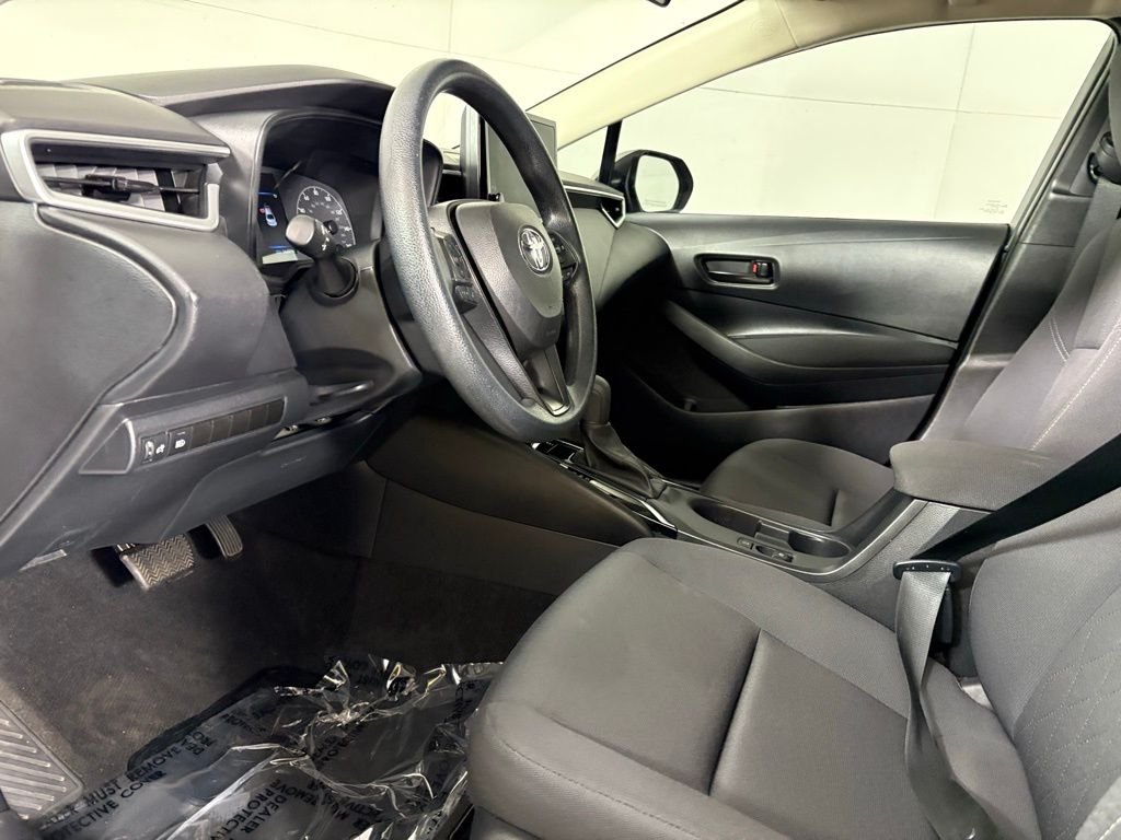 Used 2023 Silver Toyota LE image 22
