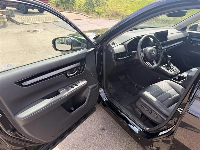 Certified Used 2024 BLACK Honda EX-L image 11