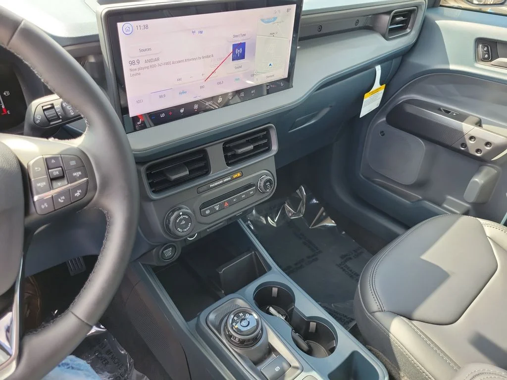 New 2026 Oxford White Ford Lariat® image 21