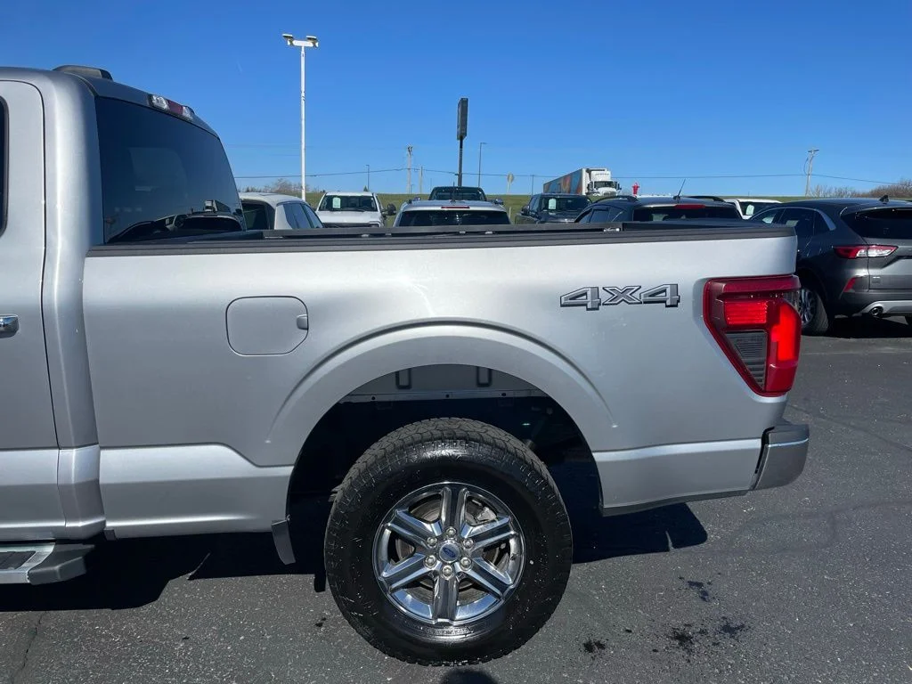 Used 2024 Silver Ford XLT image 37