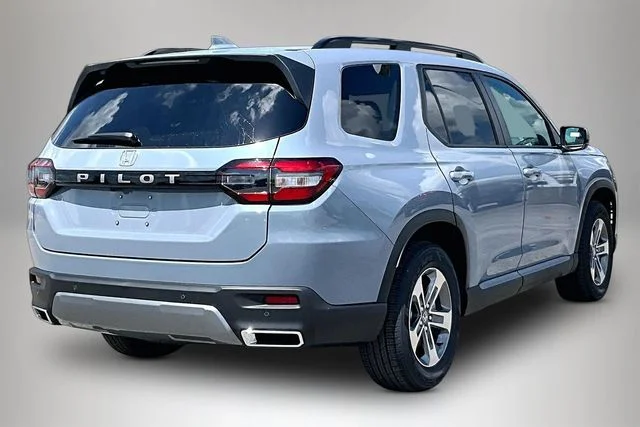New 2026  Honda EX-L image 21
