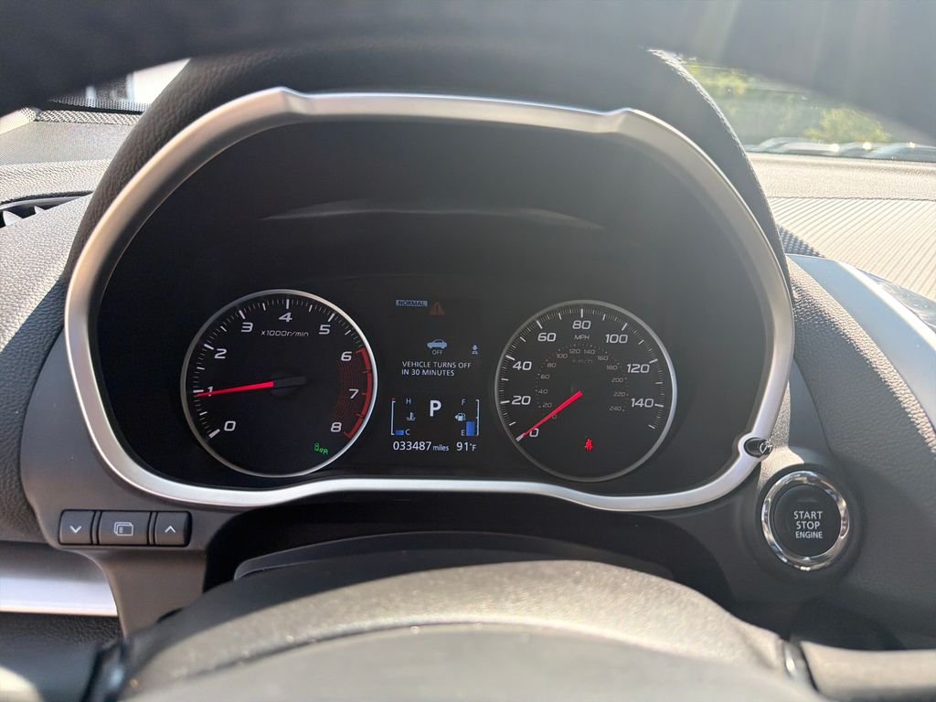 Certified Used 2025 White Mitsubishi SE image 19