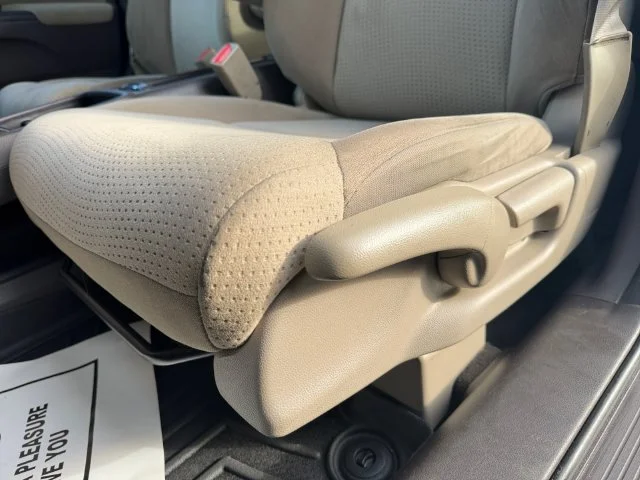 Used 2013 Blue Honda EX image 9