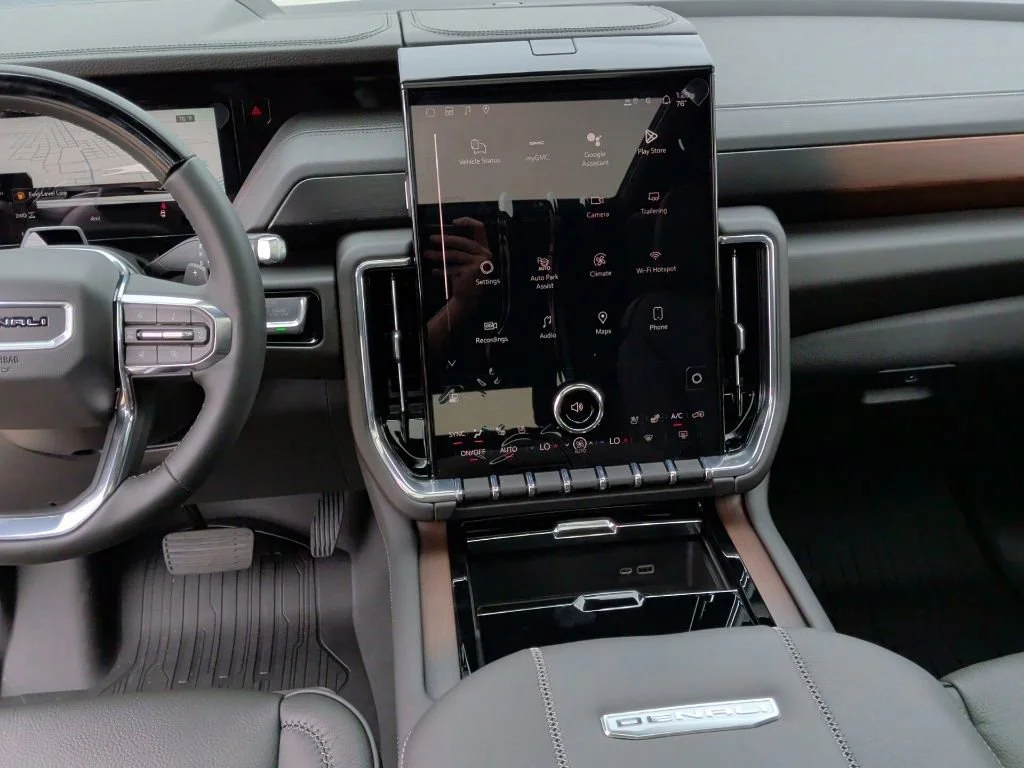 New 2026 Glacier White Tricoat GMC Denali image 24
