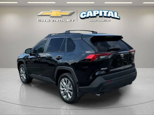 Used 2024 Black Toyota XLE Premium image 3