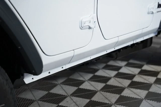 New 2026 Bright White Clear-Coat Exterior Paint Jeep Sport S image 42