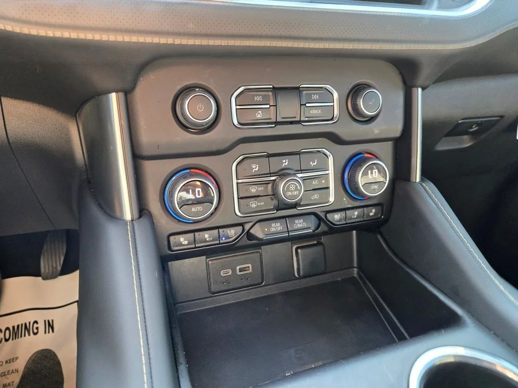 Used 2023 Black Chevrolet Premier image 26