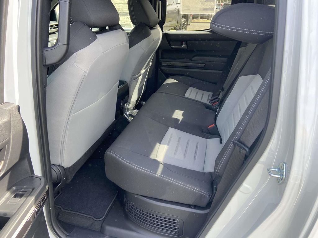 2025 Toyota Tacoma TRD Sport - Photo 12