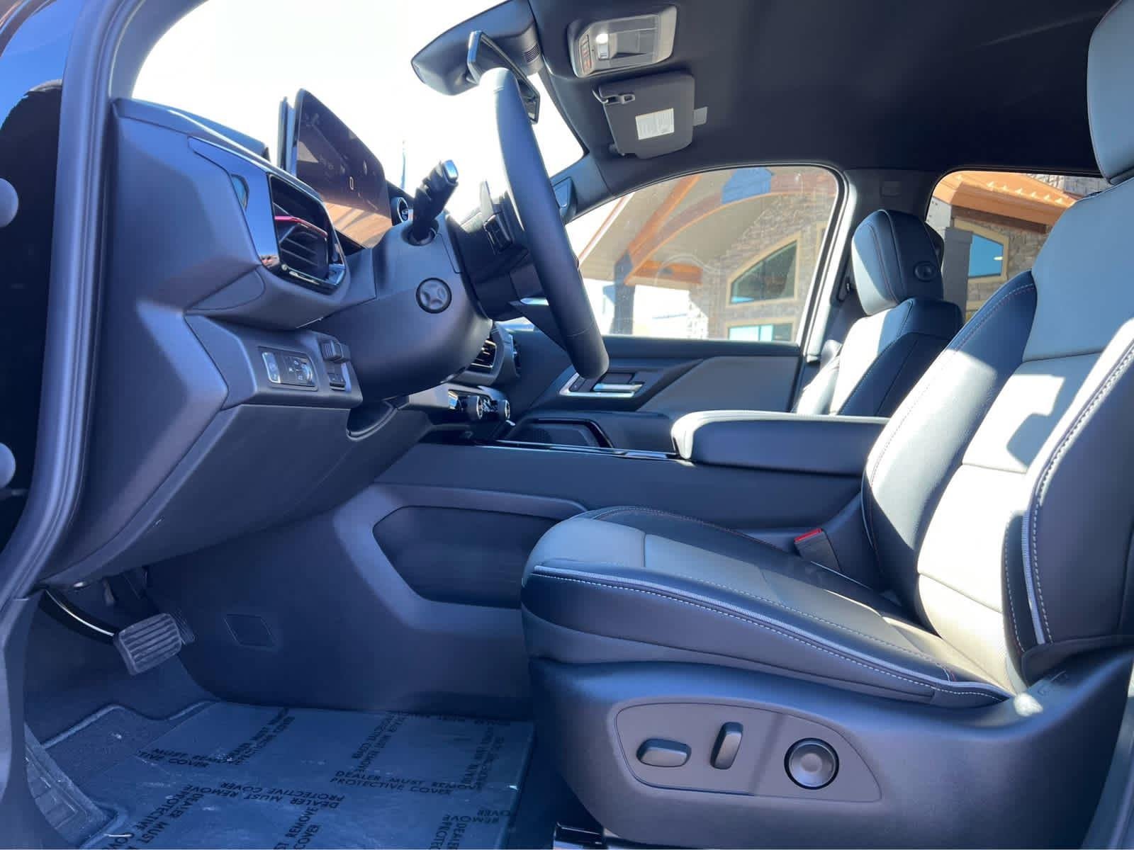 New 2026 Black Chevrolet Trail Boss - Extended Range image 12