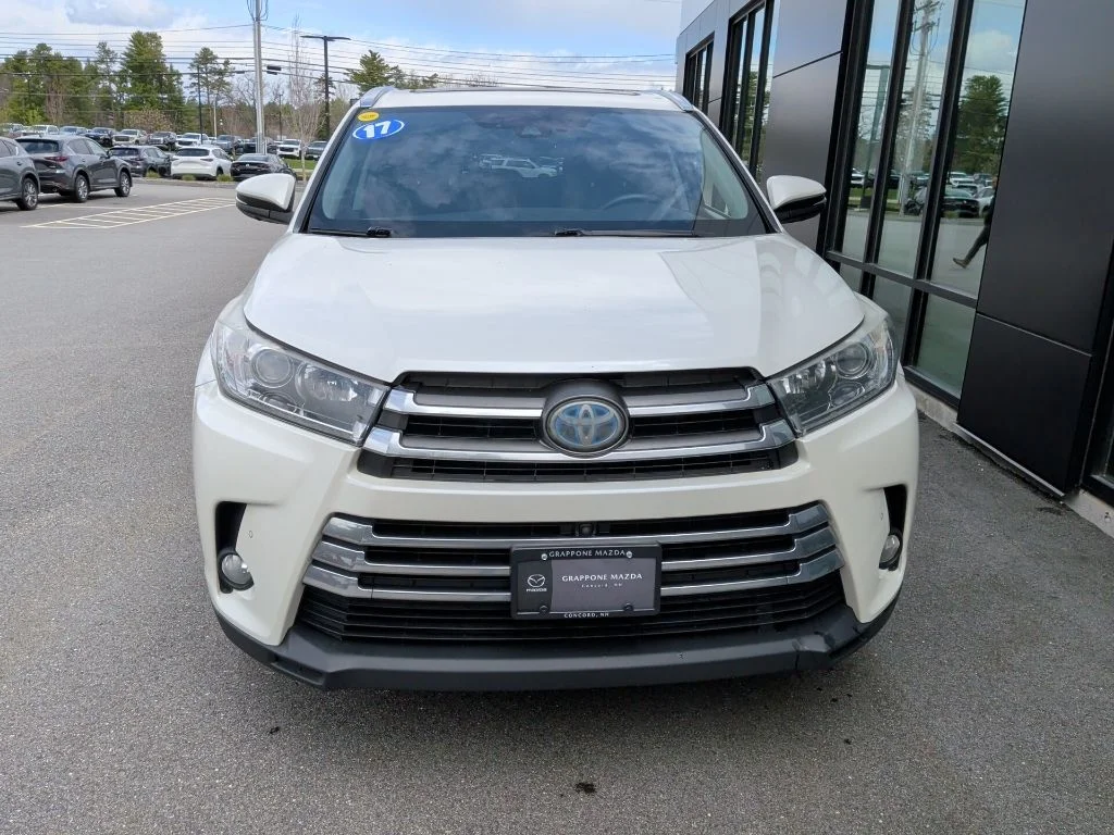 Used 2017 White Toyota Limited Platinum image 3