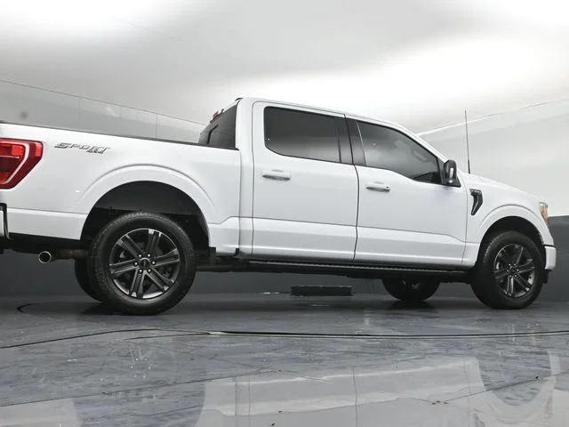 Certified Used 2023 Oxford White Ford XLT image 44