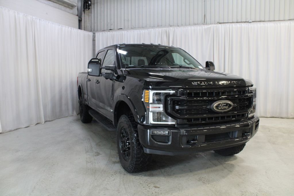 Used 2021 Black Metallic Ford Lariat image 39