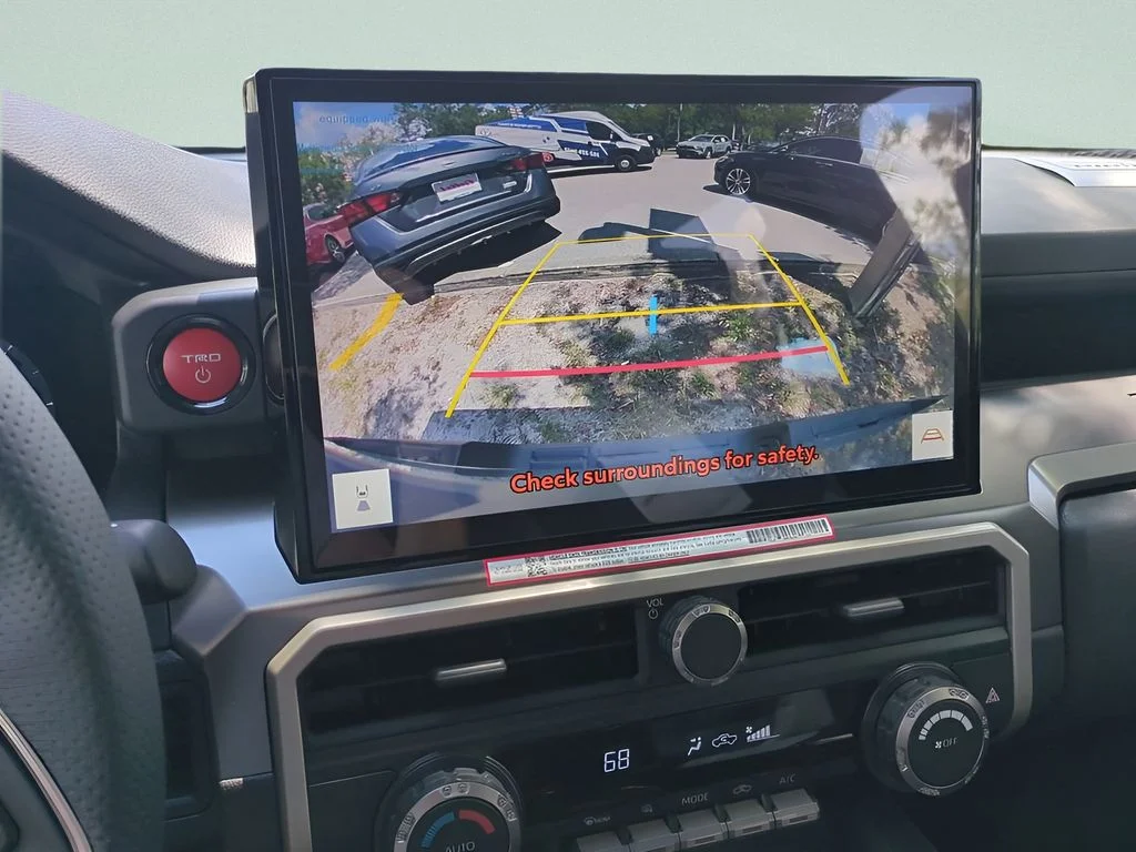 2025 Toyota Tacoma TRD Sport - Photo 20