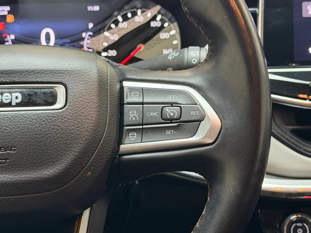 Used 2022 Black Jeep Limited image 16