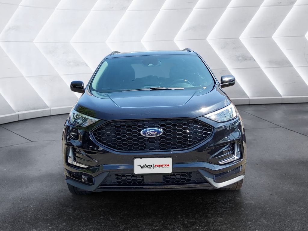 Used 2022 Black Ford ST Line image 2