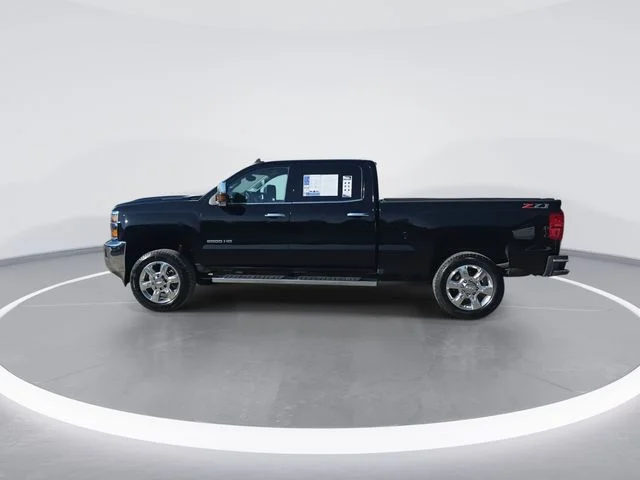 Used 2019 Black Chevrolet LTZ image 9