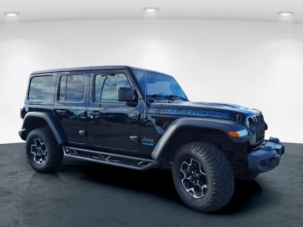 Used 2021 Black Jeep Unlimited Rubicon 4xe image 5